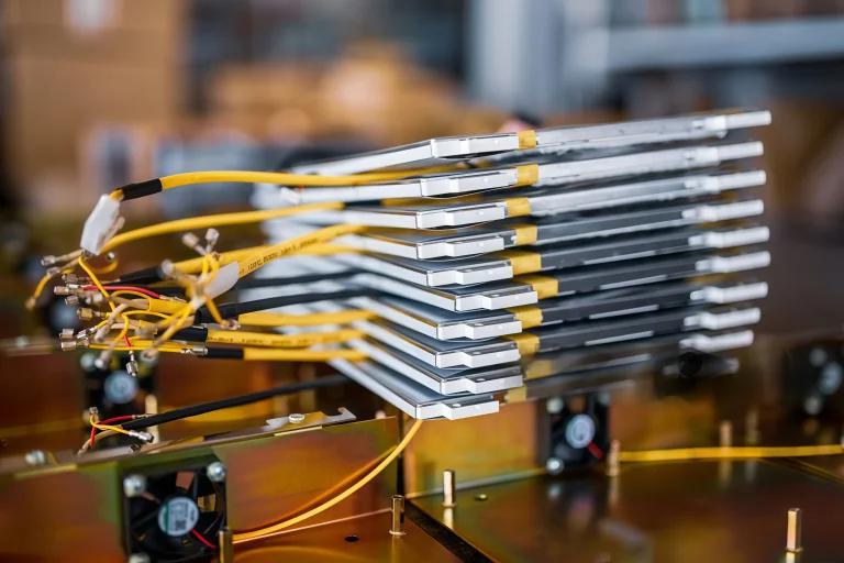 Electronics & Electrical Appliances